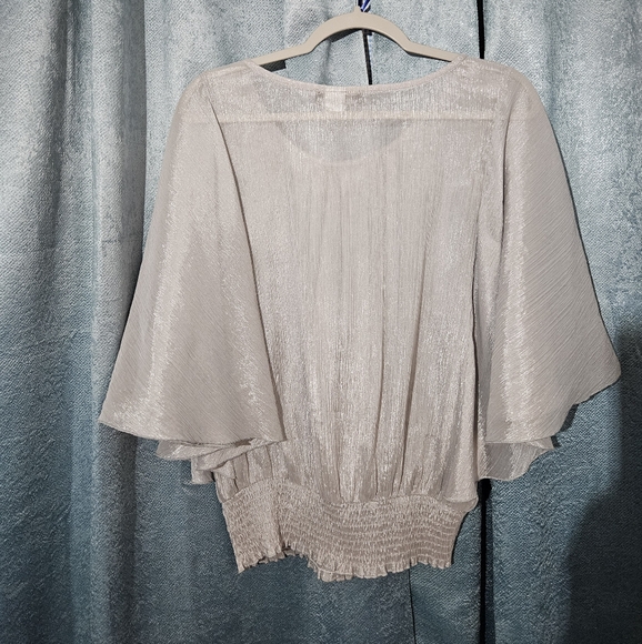 Together Apparel Silver Blouse - Size Large - Picture 2 of 3